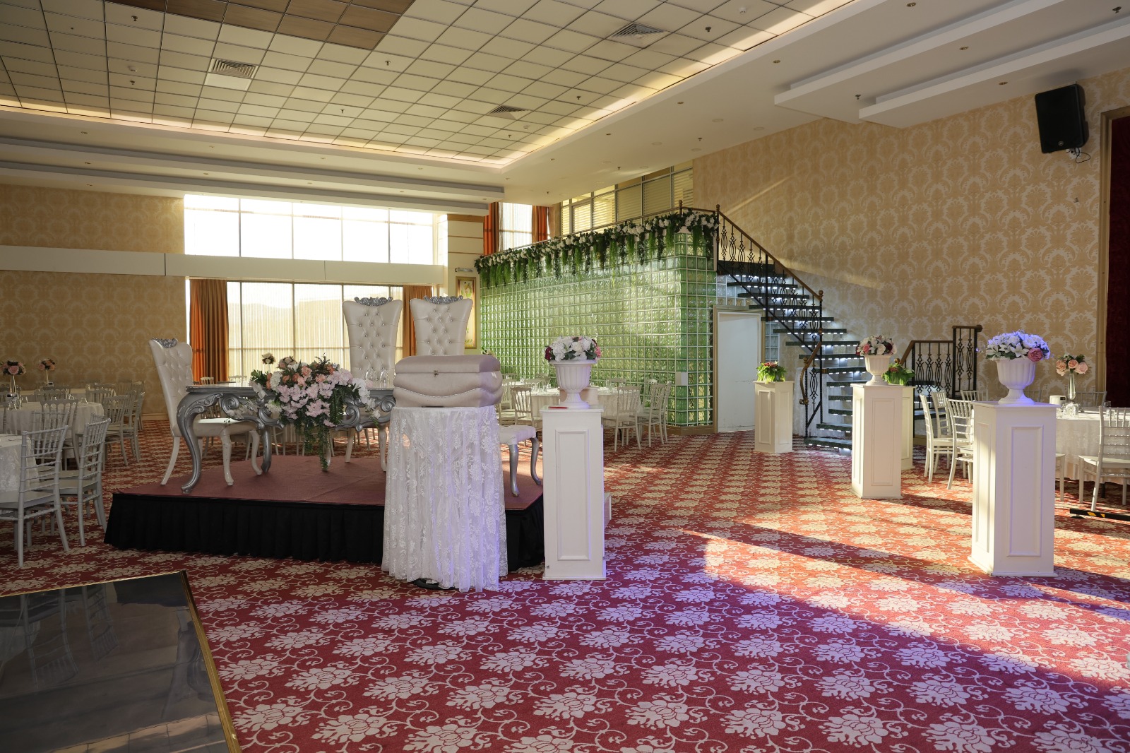 Salon Resmi 8